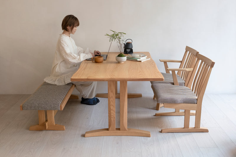 Kiraku Dining Table