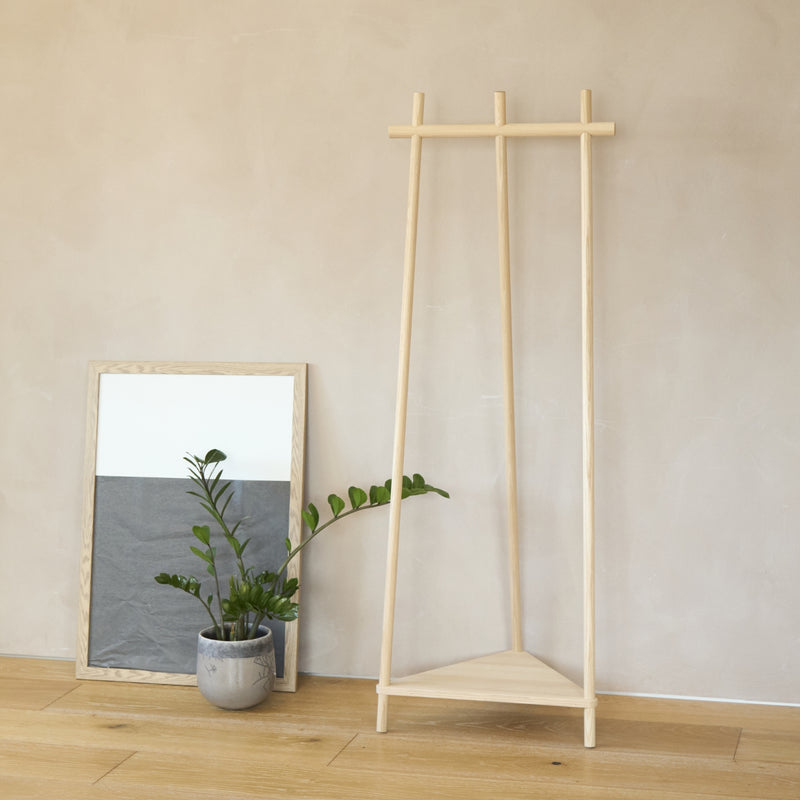 Tepe Hanging Rack COME IN' 家具 | Tepee Corner Rack – COME IN' LIVING LIMITED
