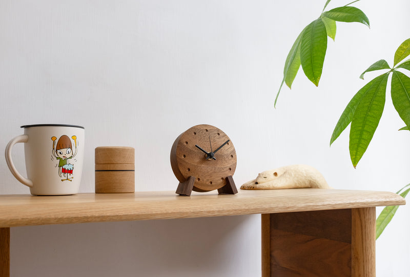 Monkeypod Table Clock