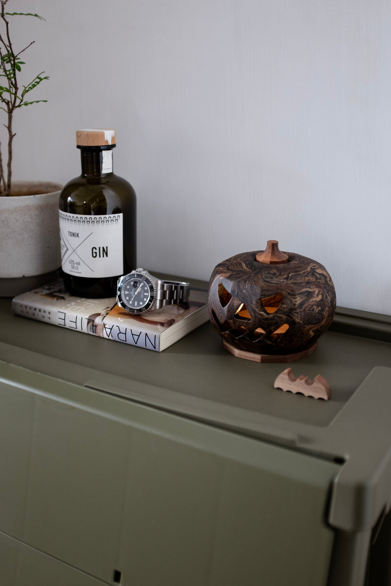 Pumpkin Lantern Midnight Marble Limited