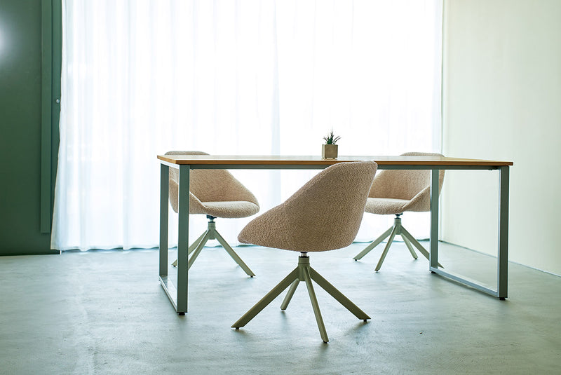 Hexa Swivel Chair