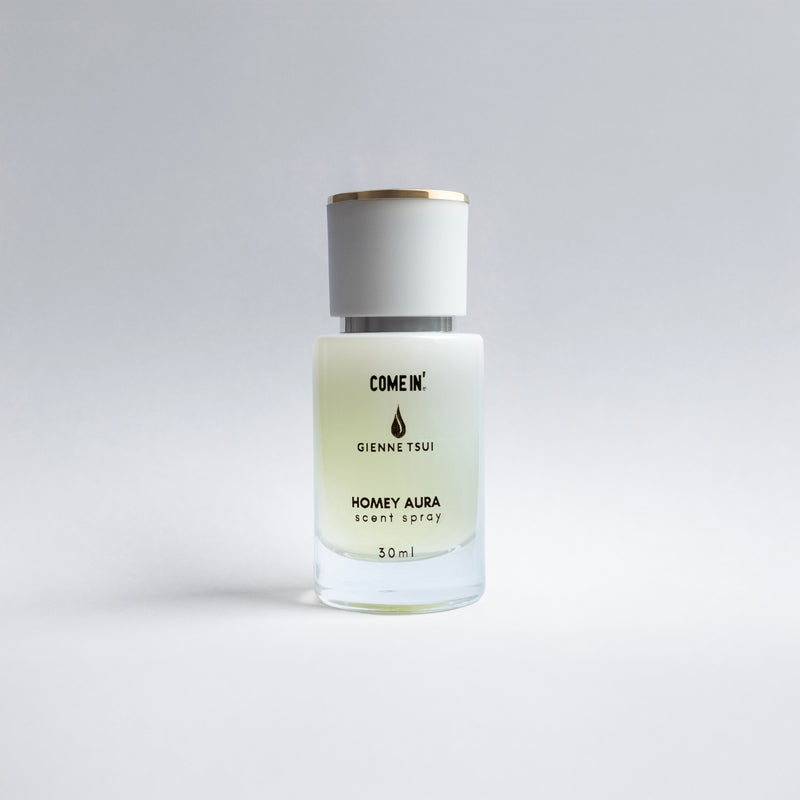 Whisper Joyful Christmas Tree and Scent Spray Limited Set