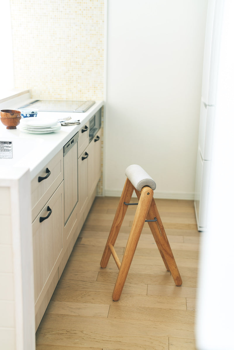 Titto Folding Stool