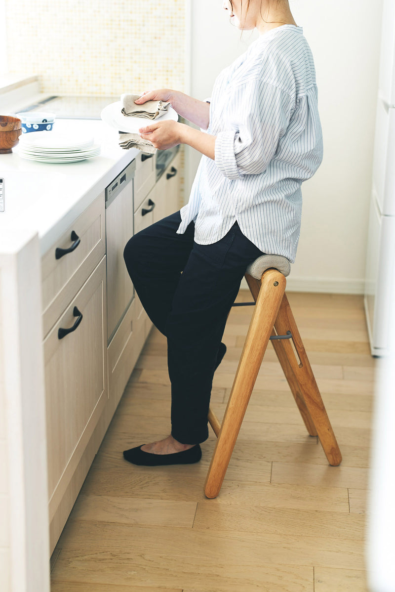 Titto Folding Stool