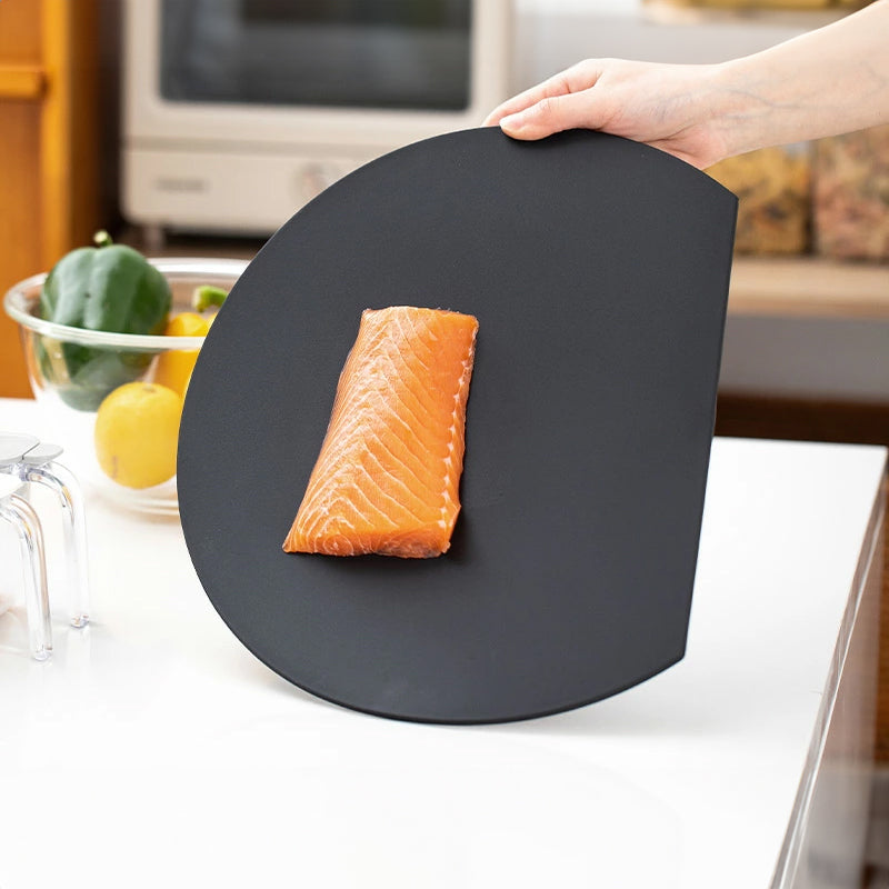 D-shaped Cutting Board