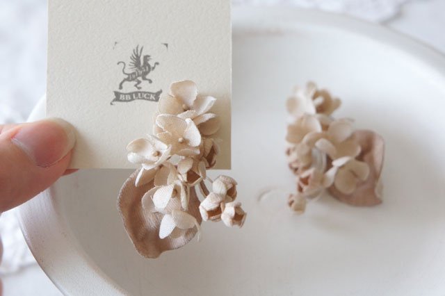 Annabel & Lily of the Valley Peach Pierce Earring