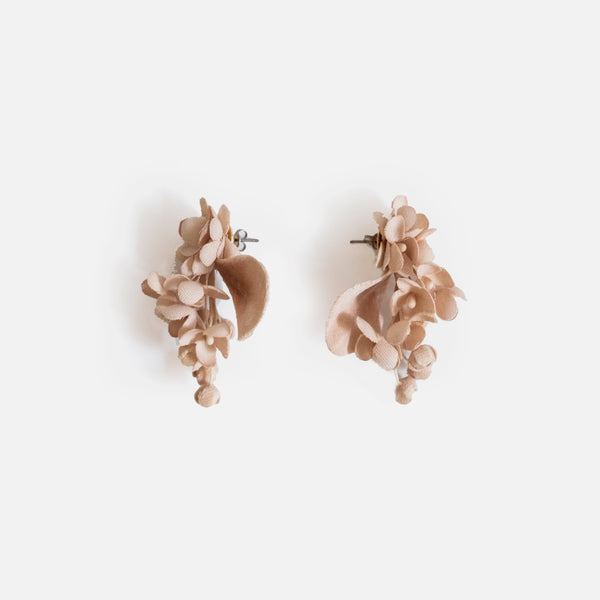 Annabel & Lily of the Valley Peach Pierce Earring