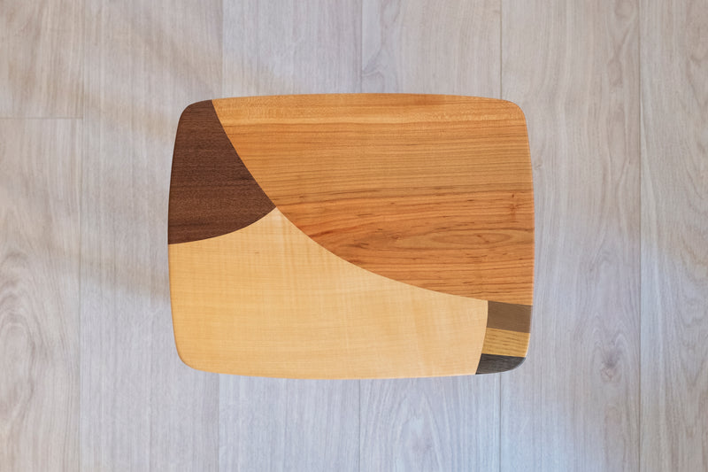 Kirihari Stool
