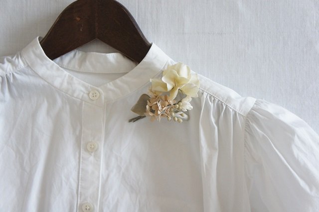 Pale Dried Flower Bouquet Corsage