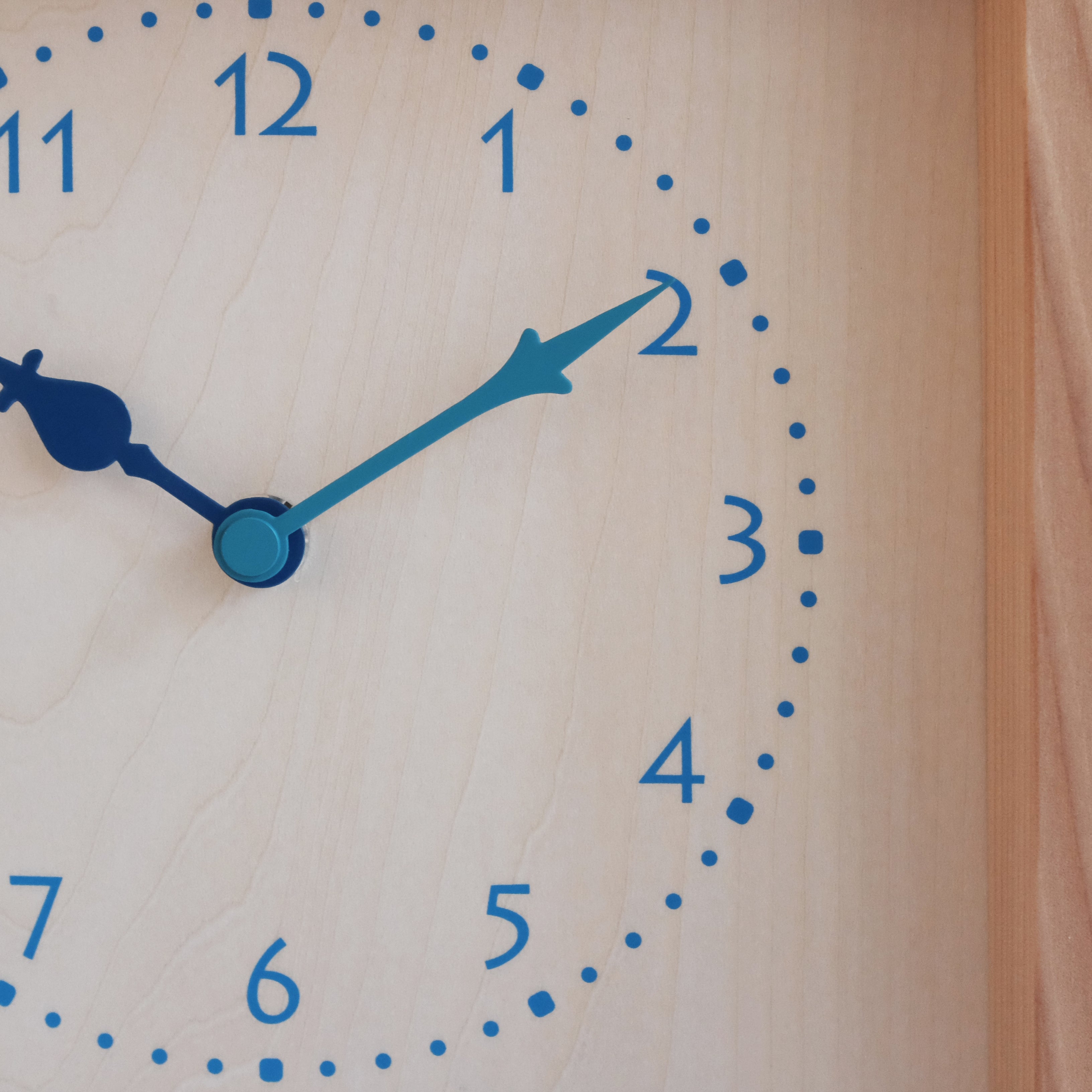 Heibi Clock COME IN' 工藝 | Shiba Clock – COME IN' LIVING LIMITED