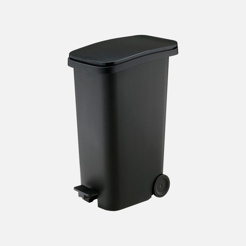 Smooth Trash Can